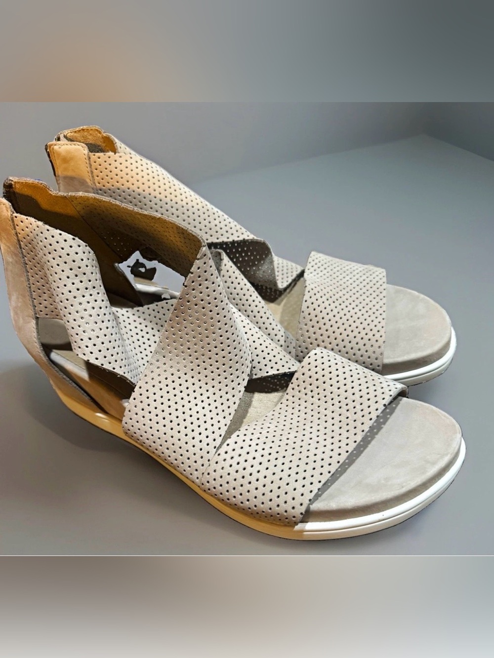 Eileen Fisher Perforated Crisscross Open-Toe Sandals - Light Taupe